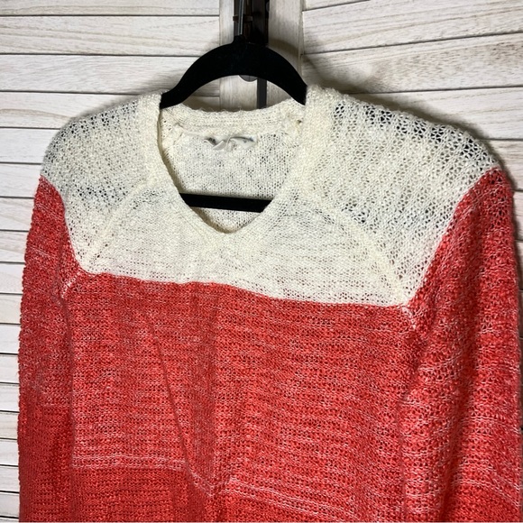 Cloud Chaser Color Block Cream and Pink Acrylic Knit V Neck Sweater - Picture 5 of 11